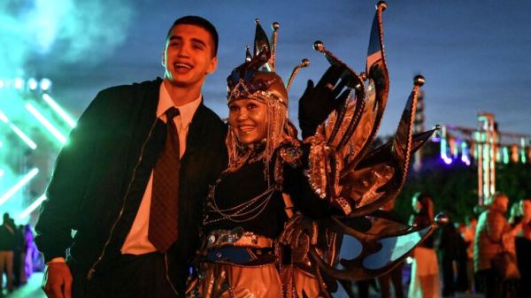 Shaman открыл концерт для выпускников в Кремлевском дворце9