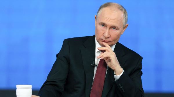 Путин призвал не затягивать сроки строительства музейных комплексов0