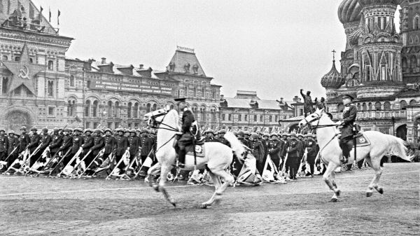 Парад Победы в Москве на Красной площади 24 июня 1945 года0