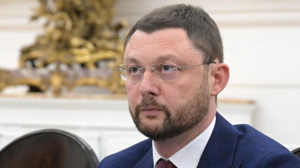 Путин наградил актера Виктора Вержбицкого1