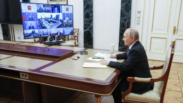 Путин поприветствовал участников форума регионального кино 