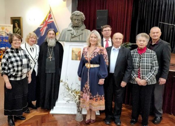 Памятник Пушкину установили в Австралии