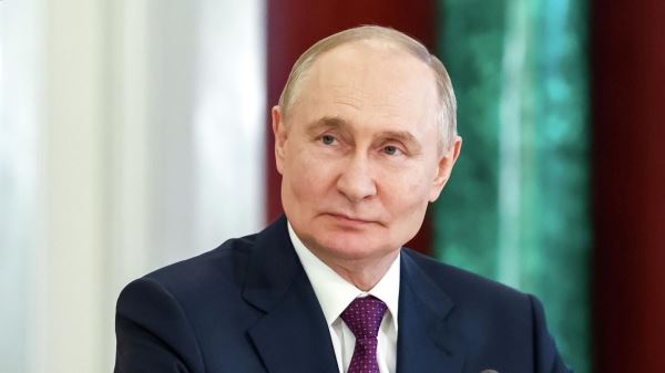 Путин поручил создать комфортные трудовые условия в культурных комплексах2
