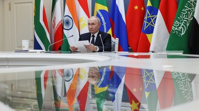 «Игра с рынком»: зачем Трамп вводит пошлины против стран, поддерживающих БРИКС