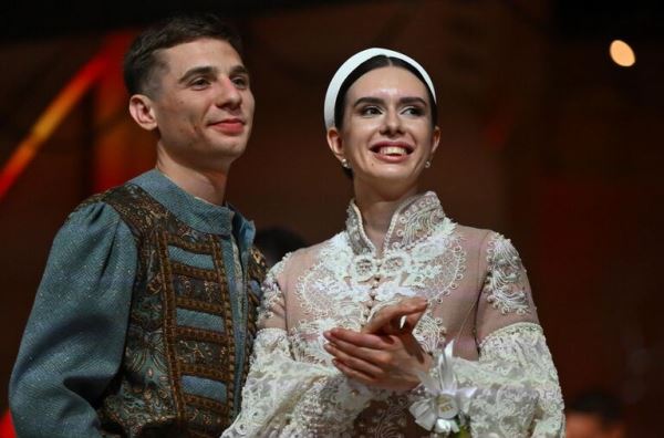 Как в сказке: самые яркие пары на II Всероссийском свадебном фестивале12