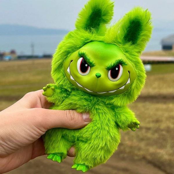 Девушка из Иркутска создала необычных Лабубу