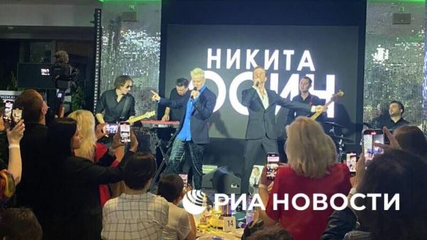 В Сочи состоялось дебютное выступление артиста продюсерского центра SHAMAN0