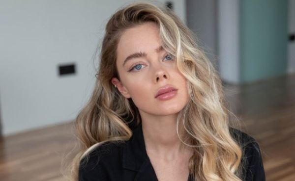 Экс-солистка Serebro станет мамой во второй раз